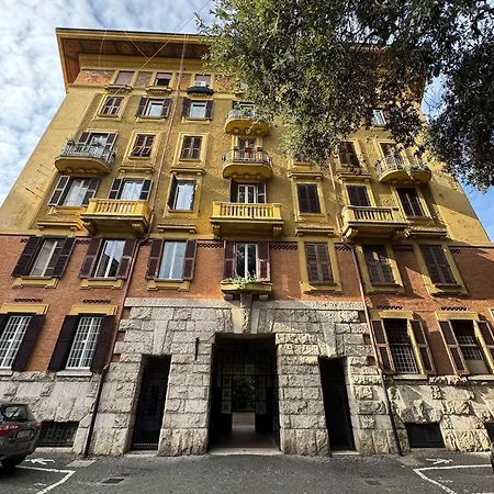 Vatican Penthouse With Terrace Appartamento *